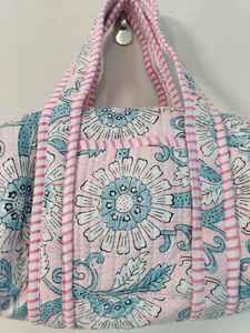 Cute Lady Mini Women's <b>Handbag</b> with Zipper Closure and Flowers Compact Cotton Fabric <b>Storage</b> Solution <b>for</b> Everyday Use - Product Image 3