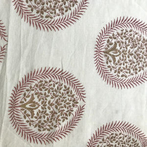 Tela de Algodón Estampada a Mano con Diseño Tradicional Indio de Árbol Buti Circular, Textil Artesanal - Product Image 1