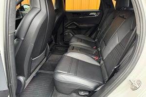 Porsche Cayenne Turbo GT d'occasion 2024 - Product Image 6