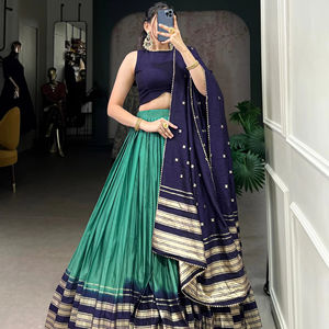 Hermoso estilo tradicional damas de honor de seda Lehenga Choli Zari tejido frontera trabajo elegante indio pakistaní boda desgaste - Product Image 1