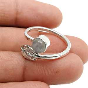 Anillos de Piedra Lunar Arcoíris de Calidad Genuina, Elaborados con Plata de Ley 925, Gema Redonda Brillante, Anillo Bohemio - Product Image 3
