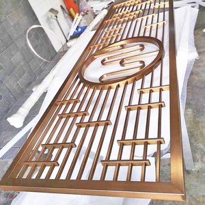 Tubería con Recubrimiento PVD Dorado, Acero Inoxidable Mate, Divisiones para Baños y Recepción - Product Image 2