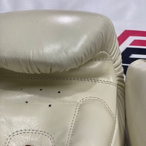 New Design Fairtex High Quality Cream White Muay Thai Boxing <b>Gloves</b> Personalized Logo Sparring Real Cowhide Leather <b>Gloves</b> - Product Image 4