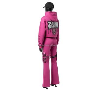 Conjunto Deportivo de Felpa de Algodón para Mujer, 300 GSM, Top Corto con Capucha Rosa, Pantalones Acampanados, Panel Táctico, Logotipo Personalizado, Tallas Grandes - Product Image 5