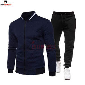 Conjunto de chándales para hombre con logotipo personalizado de nuevo diseño de alta fabricación al por mayor, ropa deportiva cómoda para hombre, chándales ajustados de secado rápido - Product Image 4