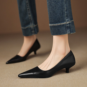 Zapatos planos de ballet de cuero genuino para mujer, calzado informal sin cordones, transpirable, con punta. - Product Image 3