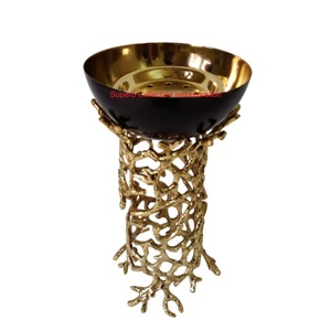 Brûleur de Bakhoor en métal décoratif pour la maison au design vintage avec design floral, parfait pour la décoration intérieure et les centres de table - Product Image 6
