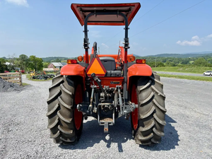 2024รถแทรกเตอร์สำหรับ Kubota M7060D รถแทรกเตอร์4WD ล้อขนาดกะทัดรัดส่วนประกอบหลักกระปุกเกียร์ของเครื่องยนต์ - Product Image 5