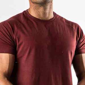 เสื้อยืดออกกำลังกายระบายอากาศสำหรับผู้ชายเสื้อรัดรูปแฟชั่นพิมพ์ลายเป็นมิตรกับสิ่งแวดล้อม - Product Image 5