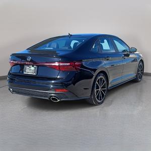 Nuevo Jetta GLI 2025 2.0T FWD 4D Sedán Deportivo Compacto Turbo de Alto Rendimiento en Venta - Product Image 4