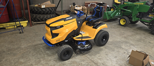 เครื่องตัดหญ้าไฟฟ้า Cub Cadet XT1 LT42E ใหม่และมือสอง สั่งซื้อเลย / รถตัดหญ้า Cub Cadet LX46 ปี 2024 - Product Image 3