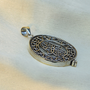 Collana Boho con Ciondolo a Mano di <span class=keywords><strong>Hamza</strong></span> in Ottone Placcato Argento, Filigrana Etnica Religiosa Geometrica, All'ingrosso per Donna - Product Image 5