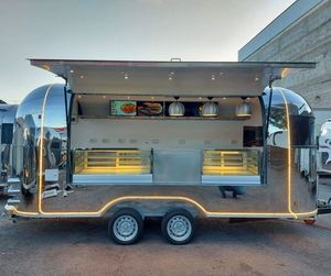 Remorque de restauration de luxe de 20 pieds de style Airstream en acier inoxydable avec comptoirs de présentation et éclairage d'accentuation LED - Product Image 1