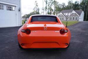 MAZDA MX-5 MIATA RF 2019 USADO, EDICIÓN DE 30 ANIVERSARIO, VOLANTE A LA IZQUIERDA/DERECHA - Product Image 3