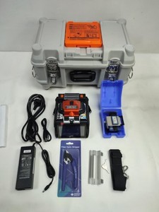 Máquina de Empalme de Fibra Óptica de Alta Definición con Alineación de Núcleo y Kit de Cuchillas para Fibra - Product Image 3