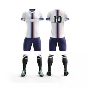 Uniformes de football à conception personnalisée en gros, impression par sublimation, vêtements de football, ensembles de maillots de football - Product Image 4