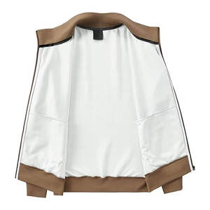 Survêtement unisexe en polyester de haute qualité, personnalisable avec logo brodé et nom, service OEM disponible pour les adultes - Product Image 4