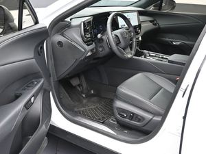 2025 RX 350 F SPORT DESIGN SUV AWD Transmission automatique à 8 vitesses 275 CV À VENDRE - Product Image 2