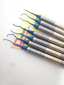 Curettes Gracey dentaires enduites de titane bleu 7 pièces ensemble poignée creuse Curette parodontale en acier inoxydable Instruments dentaires - Product Image 3