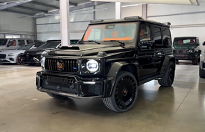Mercedes-Benz AMG G 63 SUV 2025 en excellent état, conduite à gauche, turbo, cuir, transmission automatique, toit ouvrant panoramique, caméra 360° arrière - Product Image 4