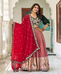 Impreso con bordado trabajo Heavy Wedding wear Bridal Lehenga Choli para mujeres con amarillo Chunni y blusa Low Range Wholesale - Product Image 6