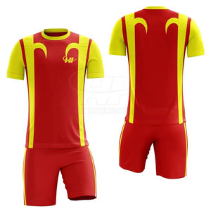 Uniformes de Fútbol al Por Mayor, Hechos en Pakistán, de la Mejor Calidad, Poliéster Transpirable, Logotipo Personalizado, Impresión Digital, OEM - Product Image 3