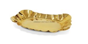 Plateau de service ovale en argent élégant avec surface polie et design élégant, parfait pour un divertissement élégant et une décoration intérieure - Product Image 2