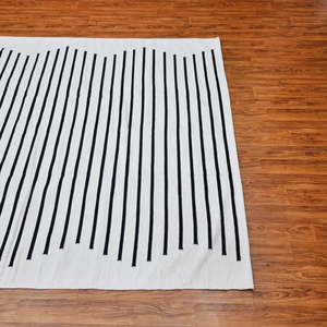 Alfombra marroquí de algodón a rayas hecha a mano para sala de estar, dormitorio, habitación de niños, Blanca con diseño antideslizante lavable - Product Image 4