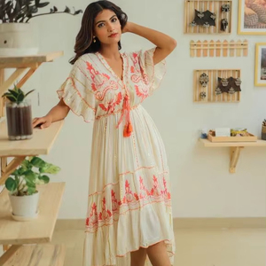 Vestido de manga corta con cuello en V, línea A, bordado, cintura alta, largo hasta la rodilla, estilo retro para mujer, venta al por mayor - Product Image 1