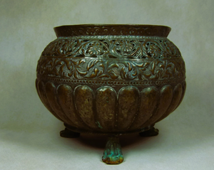 Rustic Patina Design Round Shape Shiny Copper Polished <b>Metal</b> Planters for Home Garden Decorative Planters in Lowest Price - Product Image 1