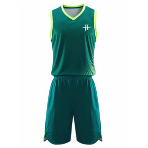 Uniforme de baloncesto cómodo de alta calidad con logotipo personalizado Los mejores conjuntos de verano de tela suave y transpirable - Product Image 1