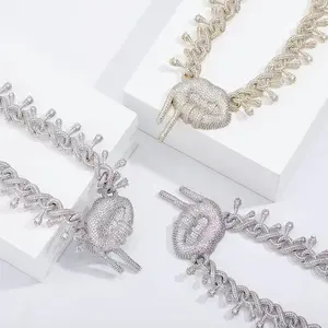 Collar de Moda Hip Hop con Baño de Oro, Diseño de Labios Grandes con Zirconia Cúbica, Cadena Cubana de 22mm, Estilo Vanguardista - Product Image 3