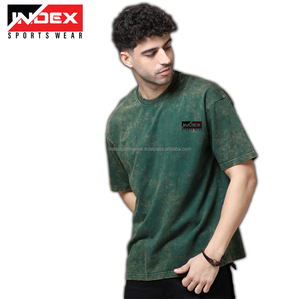 Camiseta recortada cuadrada de algodón lavado ácido gráfica Vintage de gran tamaño con dobladillo cóncavo de alta calidad personalizada 250 GSM - Product Image 5