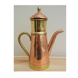 Jarra de cobre martillada hecha a mano para Estilo de vida saludable, estilista, tapa de almacenamiento de agua inspirada en Ayurveda, esencial duradera para Cocina - Product Image 1