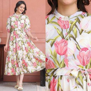 Kurta de Diseño Elegante y Confortable para Todo el Día, Hecha a Medida, con un Hermoso Diseño en el Cuello y Largo hasta la Rodilla, que Ofrece un Look Sofisticado y Ligero - Product Image 3