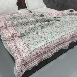 Vente en gros Couverture indienne réversible en coton doux à imprimé floral et coton doux imprimé Dohar - Product Image 1