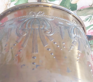 Juego de Dos Macetas de Metal Antiguo con Acabado en Latón, Hechas a Mano con Hierro, Macetas Modernas de Hierro Más Vendidas - Product Image 4