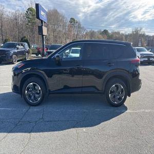 Nissan Rogue SV 2024 en EXCELENTE ESTADO - Product Image 2