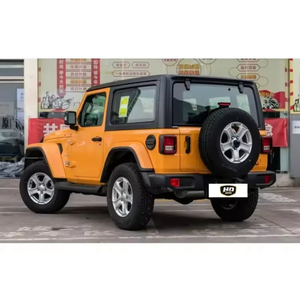Jeep Wrangler 2024 con Volante a la Izquierda, Asientos de Cuero, Cámara Trasera, Faros de Xenón, Pantalla Táctil, 5 Plazas en Venta - Product Image 2