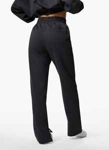 Vêtement de survêtement pour femmes en gros, couleurs personnalisées, 100% coton, coupe ajustée, pantalon droit, matière douce au toucher, décontracté pour l'hiver - Product Image 5