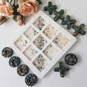 Jouets artisanaux Tic Tac Toe Chunky Glitter Jeu en résine tic tac toe Jeux en résine Table de société Décoration intérieure pour enfants et jeux familiaux - Product Image 6