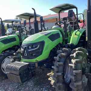 Tracteur Deutz Fahr DF1004 à vente chaude, moteur diesel 90 CV, 2 roues motrices, avec boîte de vitesses - Haute productivité et faible bruit - Product Image 4