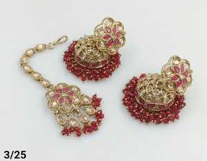 LATEST FLOWER INDIAN GOLD PLATED TRADITIONAL and <b>FASHIONABLE</b> MOTIPEARL JUMKHA <b>EARRINGS</b> and MANGTIKKA SET for WOMEN & GIRLS - Product Image 3