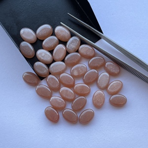 Piedras Preciosas de Cabujón Ovaladas Sueltas de Piedra Lunar Melocotón Natural de 10 mm y 20 mm, Certificadas por IGI para la Fabricación de Joyas - Product Image 1