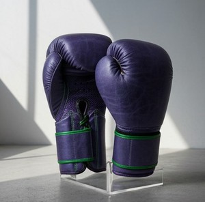 ถุงมือฝึกซ้อมหนังสังเคราะห์คุณภาพพรีเมียมสำหรับการฝึกซ้อมกับกระสอบทราย การต่อสู้ และการออกกำลังกายในยิม พร้อมที่รองรับข้อมือแบบปรับได้ - Product Image 2