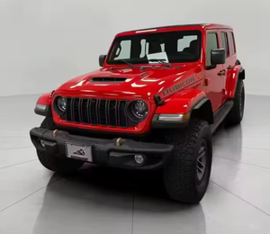 Jeep Wrangler Rubicon SUV 2024, Transmisión Automática de 6 Velocidades, Volante a la Derecha/Izquierda, Asientos de Cuero de Alta Calidad, Techo Solar, LED Oscuro, NEDC 601-700 km - Product Image 3