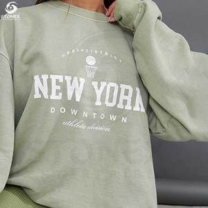 Fabricant Sweatshirts à capuche en coton vierge Usine Vente en gros Pull noir Sweat-shirt à col rond imprimé de logo personnalisé - Product Image 2