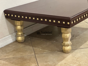 Tradebyd Table Puja élégante sculptée Chowki en bois de qualité supérieure pour les festivals et les temples - Product Image 5