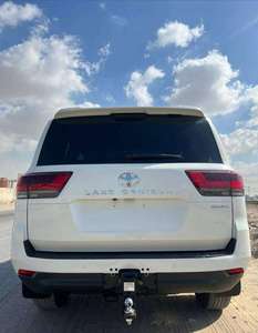 รถยนต์โตโยต้าแลนด์ครุยเซอร์ LC300 SUV มือสอง ลดราคาพิเศษ - Product Image 6