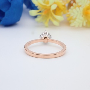 Élégante bague en or rose 14 carats solitaire en diamant de laboratoire bijoux de fiançailles éthiques IGI mariage classique Style minimaliste - Product Image 4